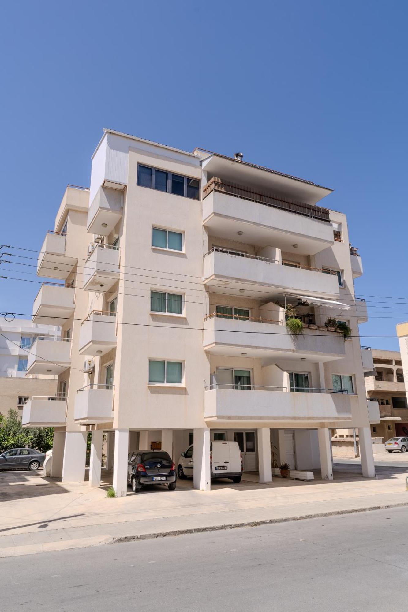 Helios Mackenzie One Bedroom Flat 라르나카 외부 사진