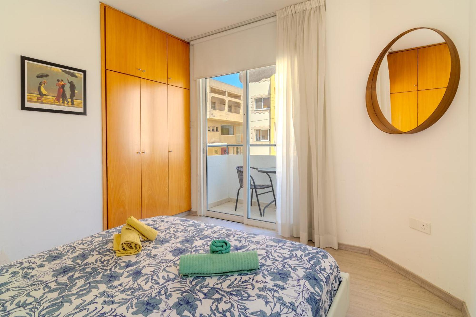 Helios Mackenzie One Bedroom Flat 라르나카 외부 사진
